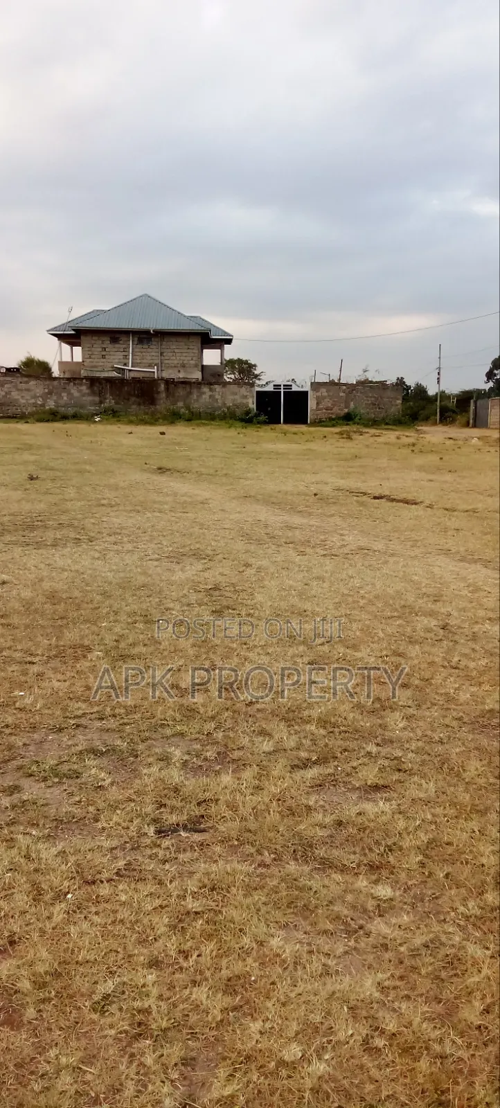 1 Acre in Oloolua (Karen West)