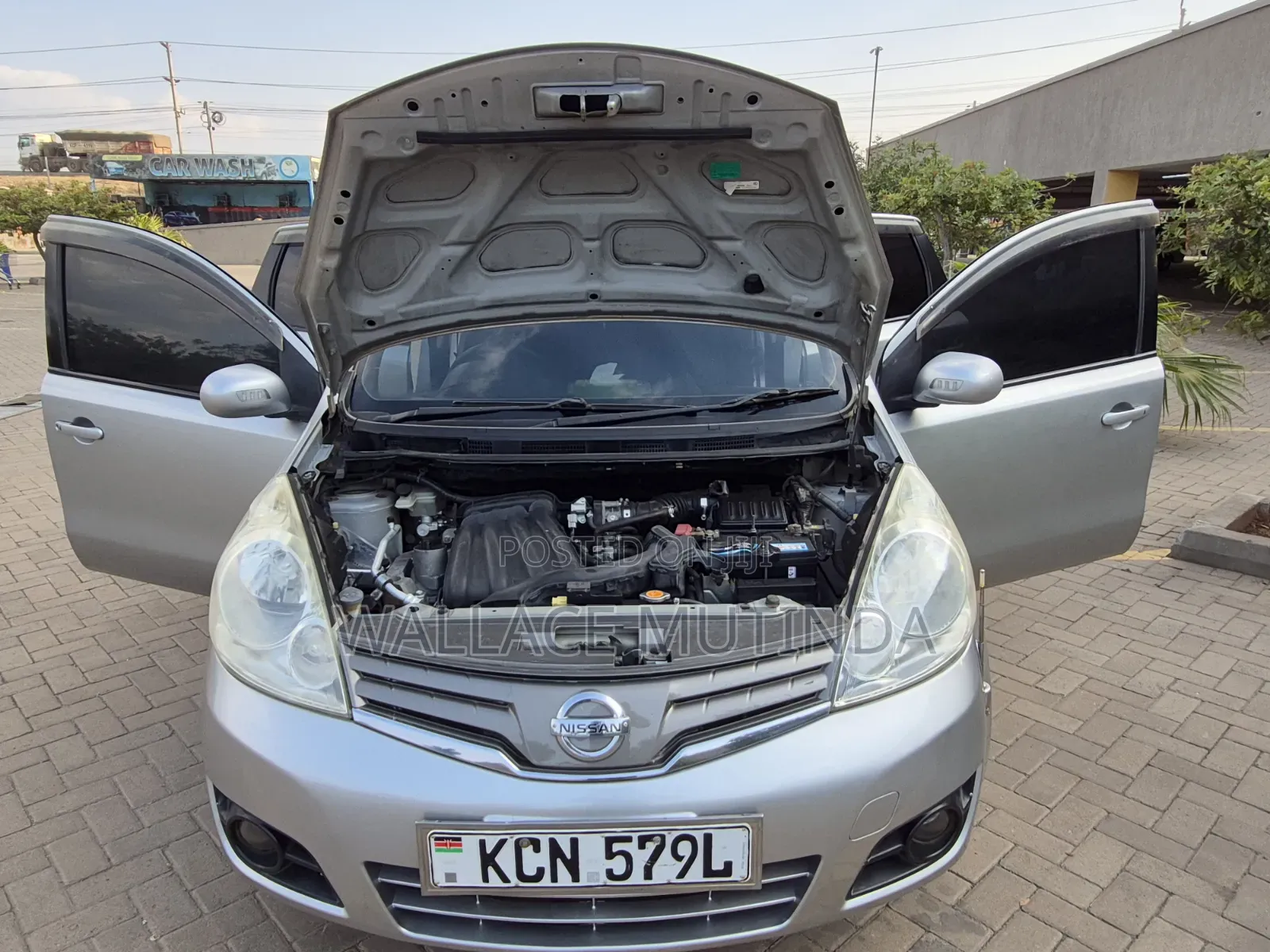 Nissan Note 2011 Silver