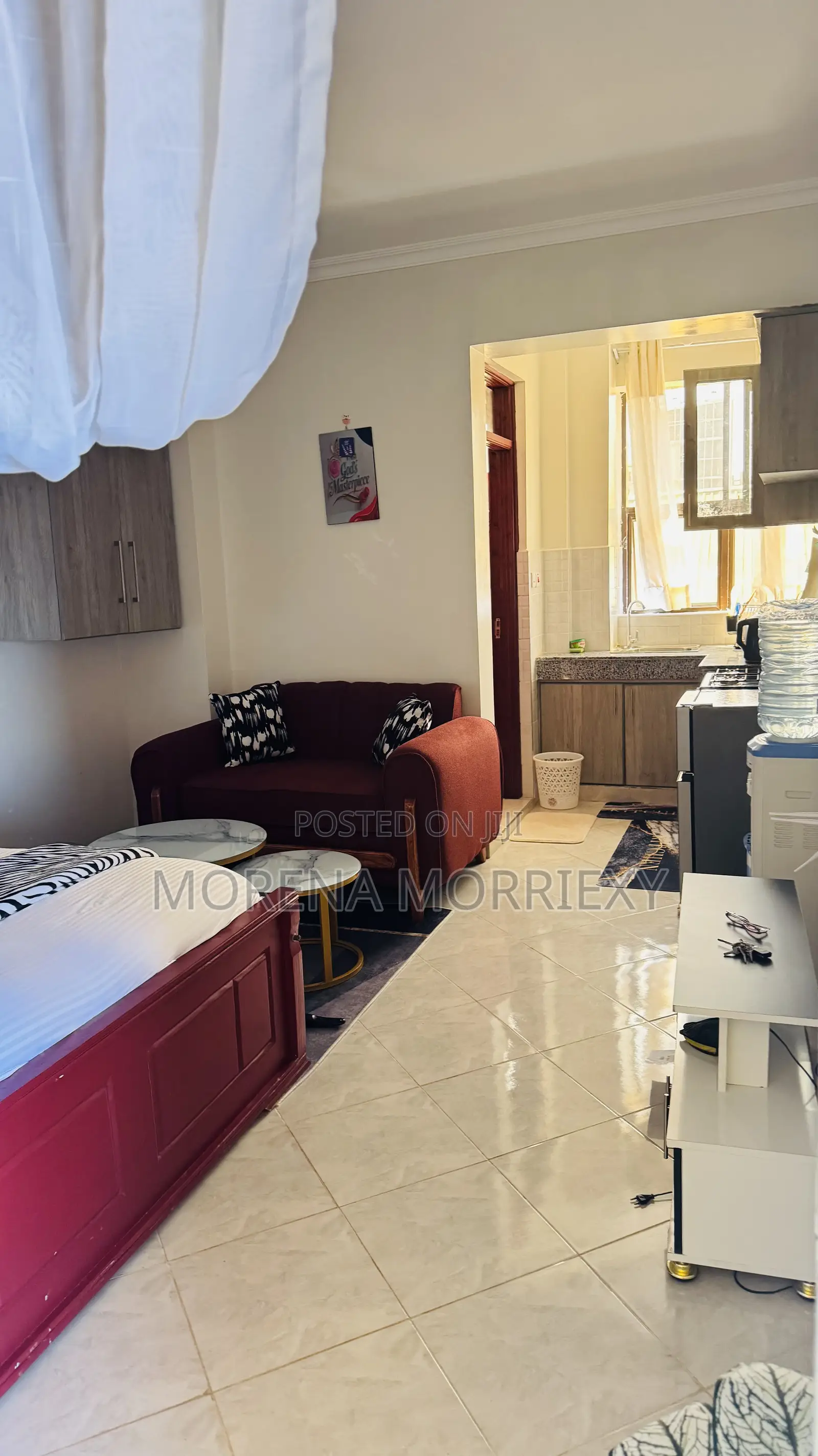 Airbnbs Meru