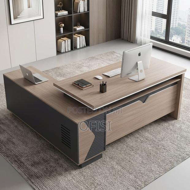 Office Desk; 1800Mm Luxury Managers Executive Desk - thumbnail 2