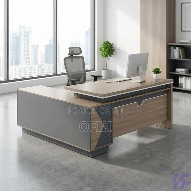 Office Desk; 1800Mm Luxury Managers Executive Desk - thumbnail 5