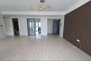 3bdrm Apartment in Hotel 67 Area for rent