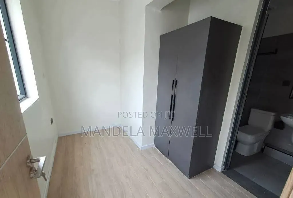 3bdrm Apartment in Hotel 67 Area for rent