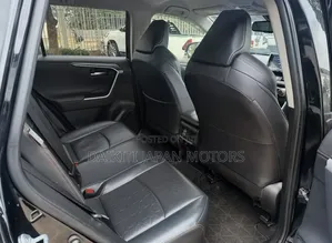 Toyota RAV4 2019 Black