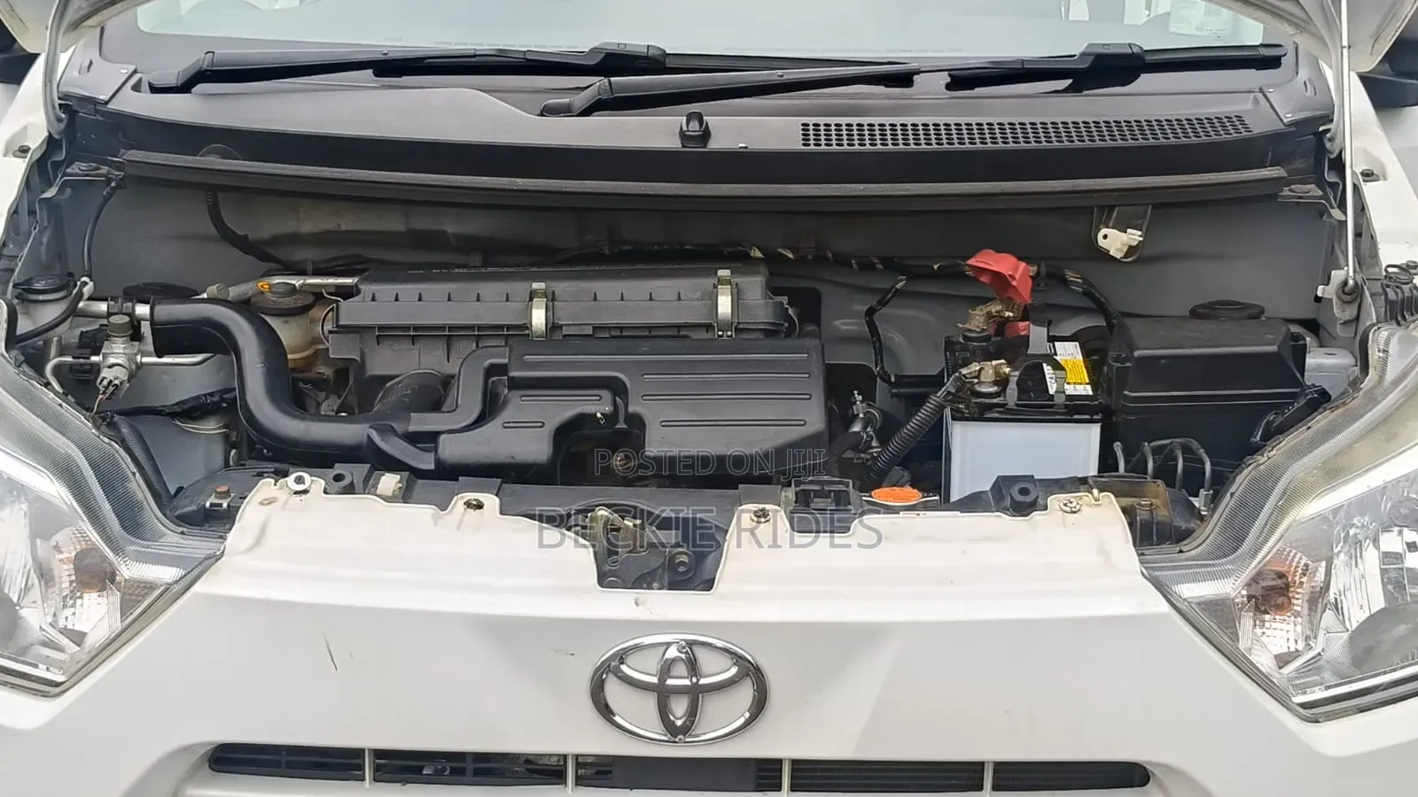 Toyota Pixis 2019 White