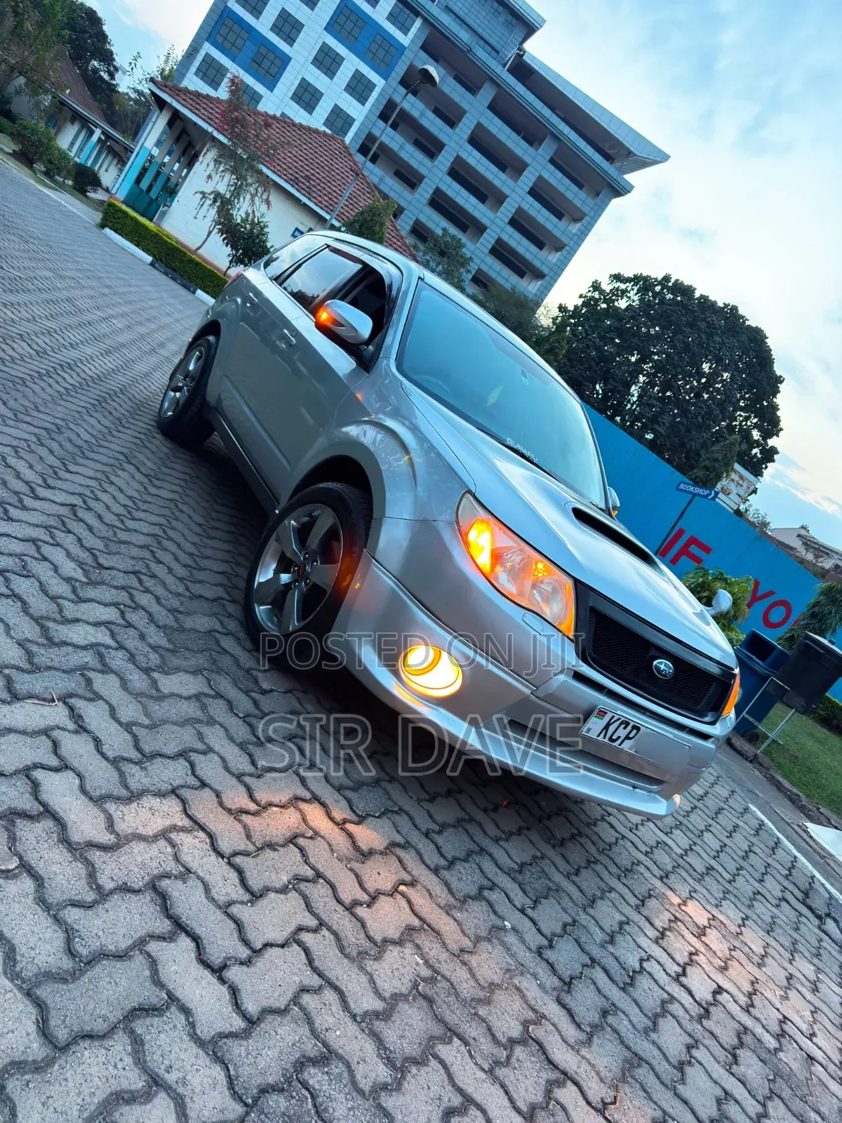 Subaru Forester 2011 Silver