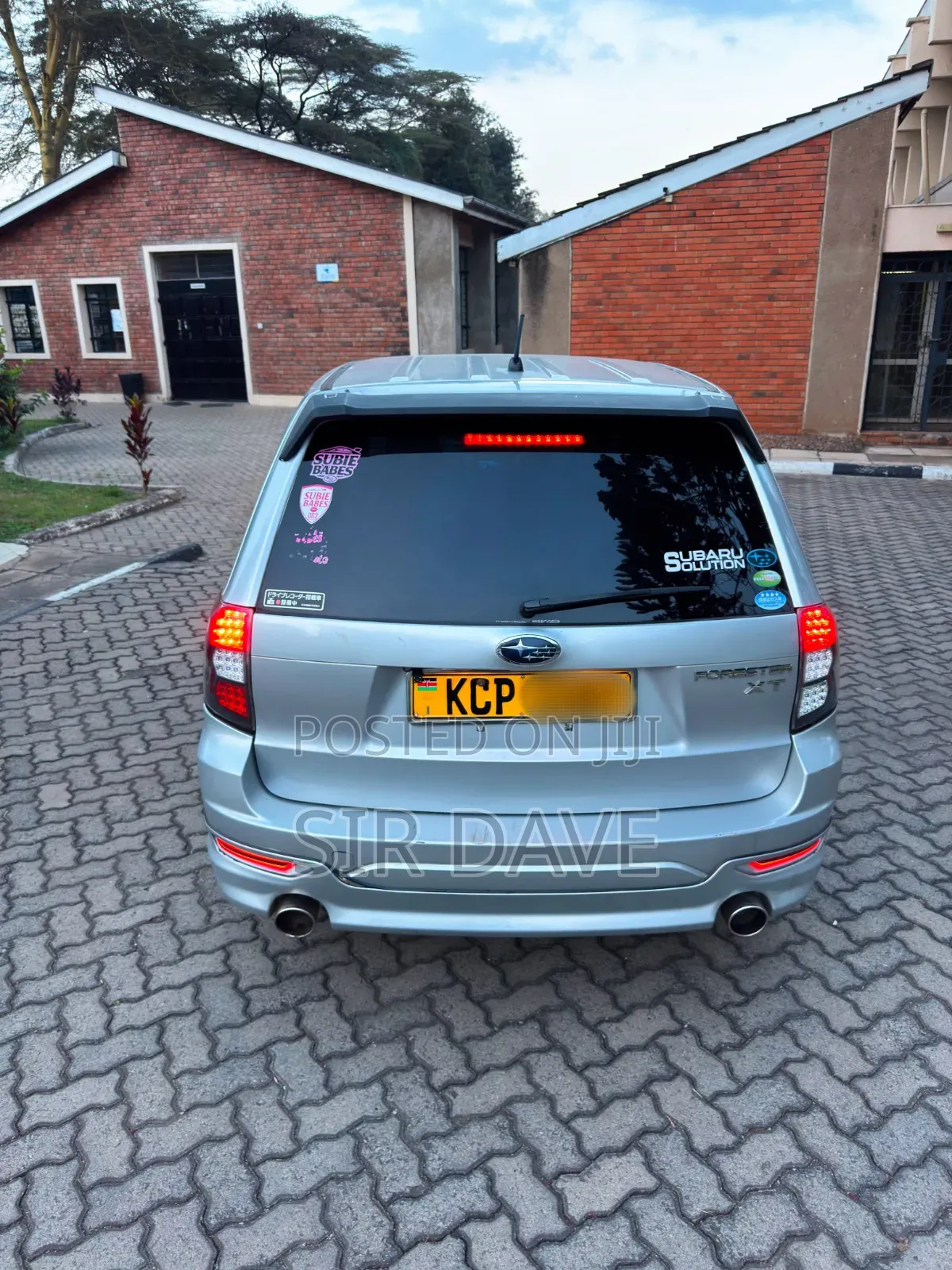 Subaru Forester 2011 Silver