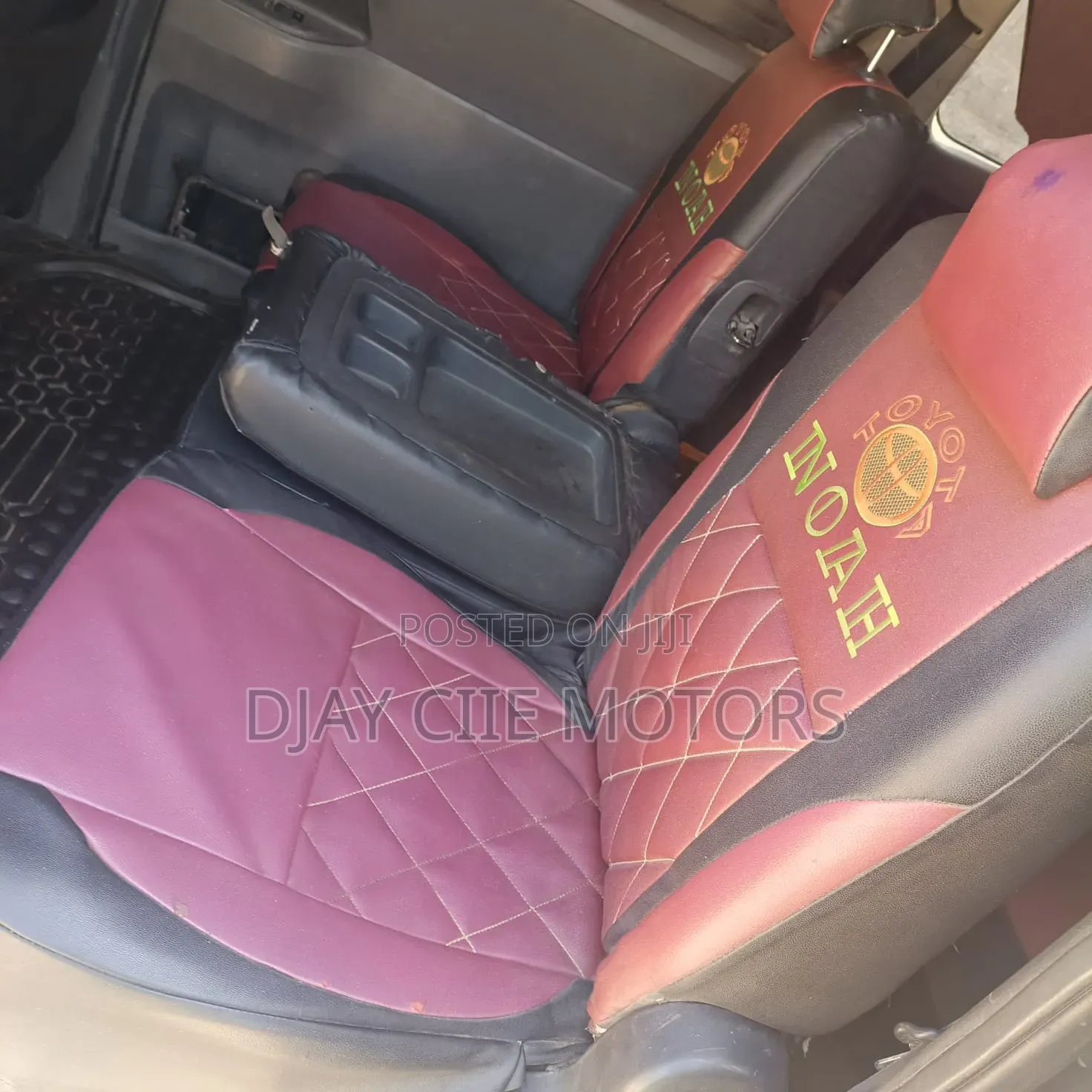 Toyota Noah 2009 Black