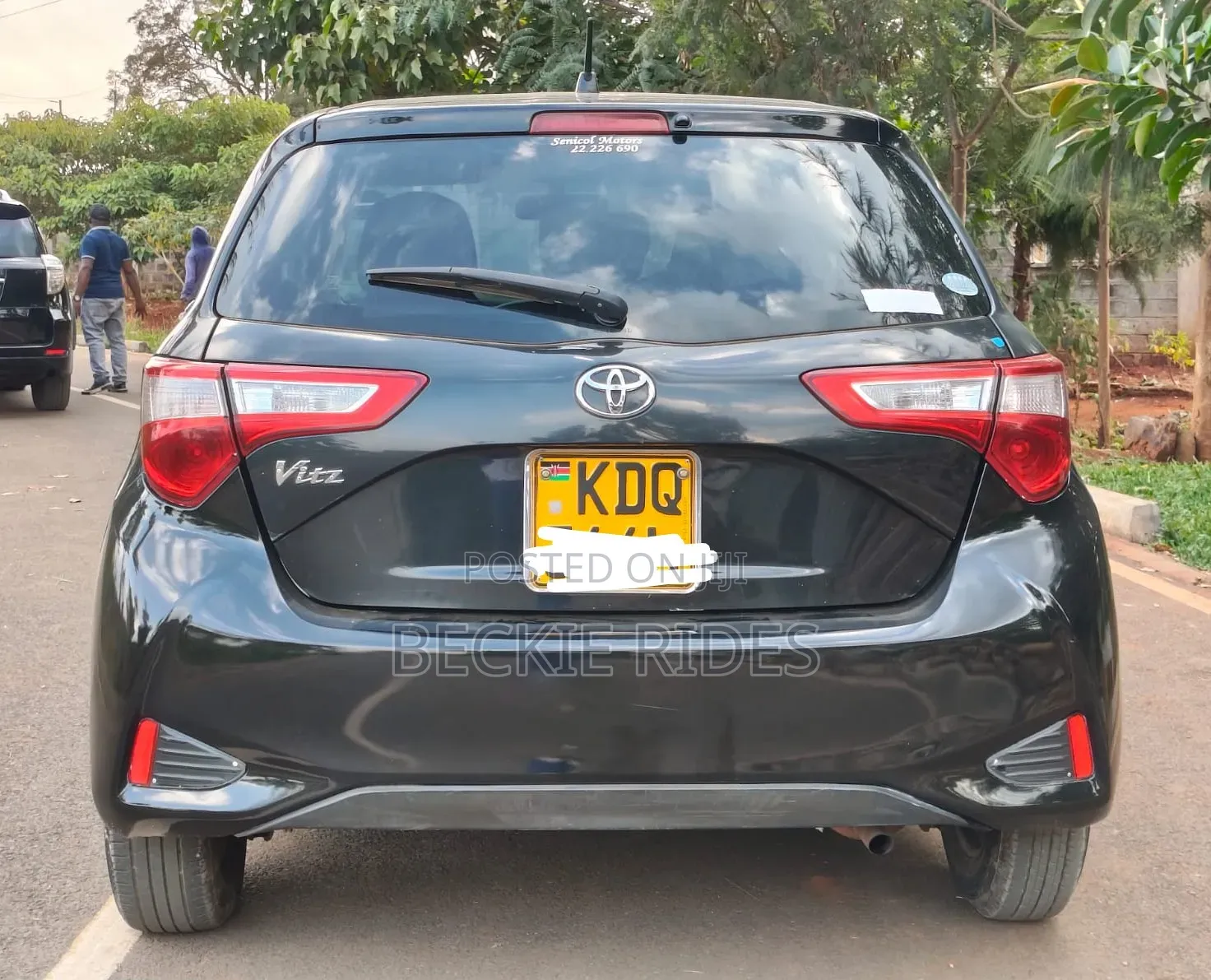 Toyota Vitz 2017 Black