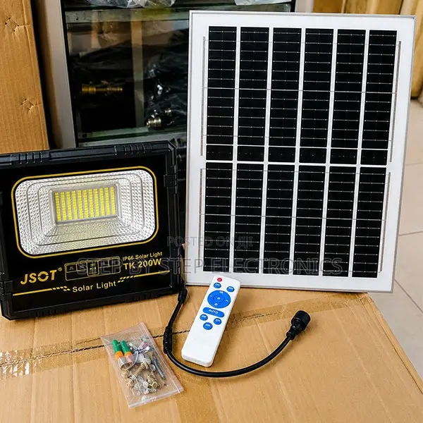 200W Waterproof LED Solar Floodlight for Garden, Yard Driveway
