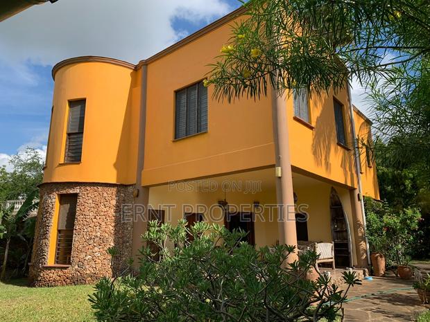 4bdrm Villa in Diani for sale