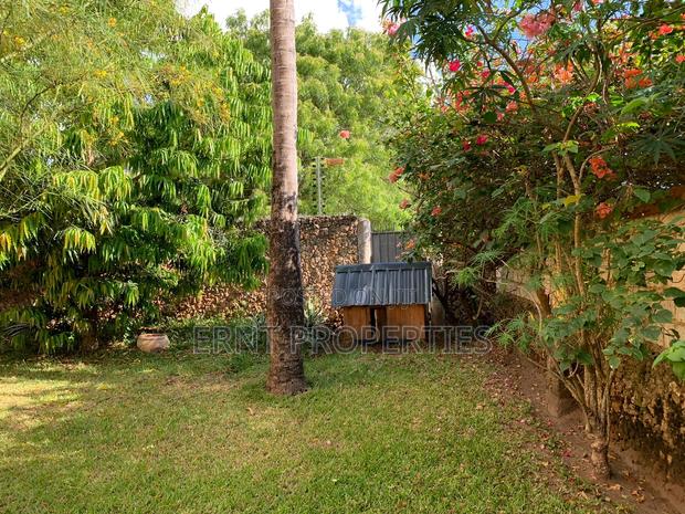 4bdrm Villa in Diani for sale - thumbnail 10