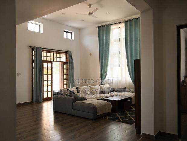 3bdrm Villa in Diani for sale - thumbnail 9