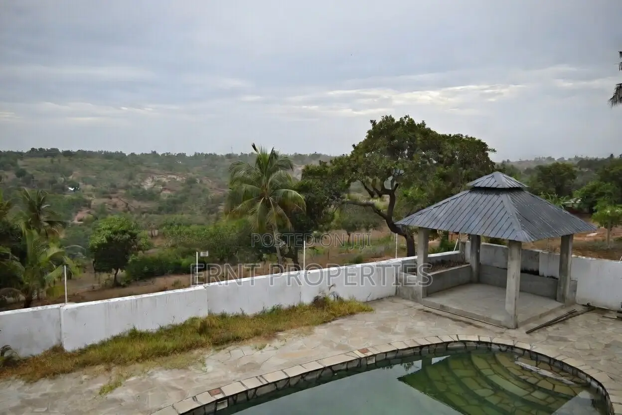 3bdrm Villa in Diani for sale