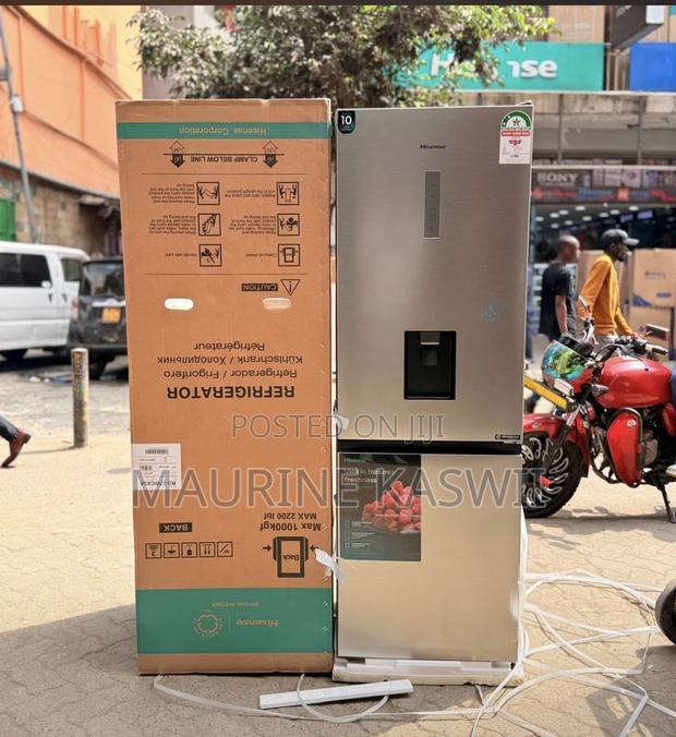 Hisense Bottom Freezer With Water Dispenser 268liters-Ref 265dr - thumbnail 2