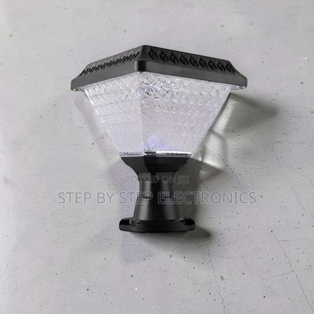 Modern Outdoor Led Garden Light Main Gate Post Solar Light Lamp