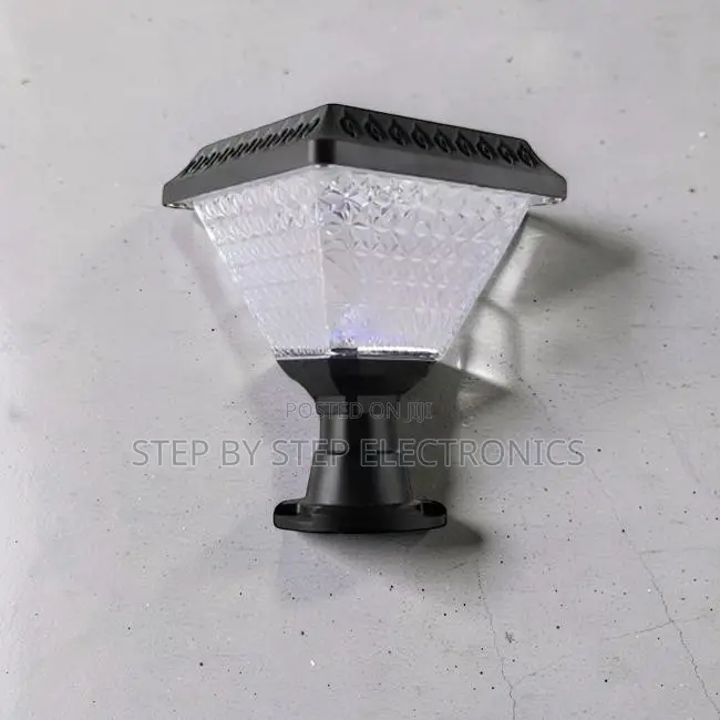 Modern Outdoor Led Garden Light Main Gate Post Solar Light Lamp
