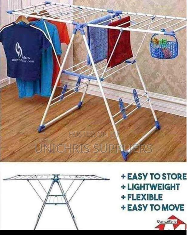 Portable Clothe Rack - thumbnail 2