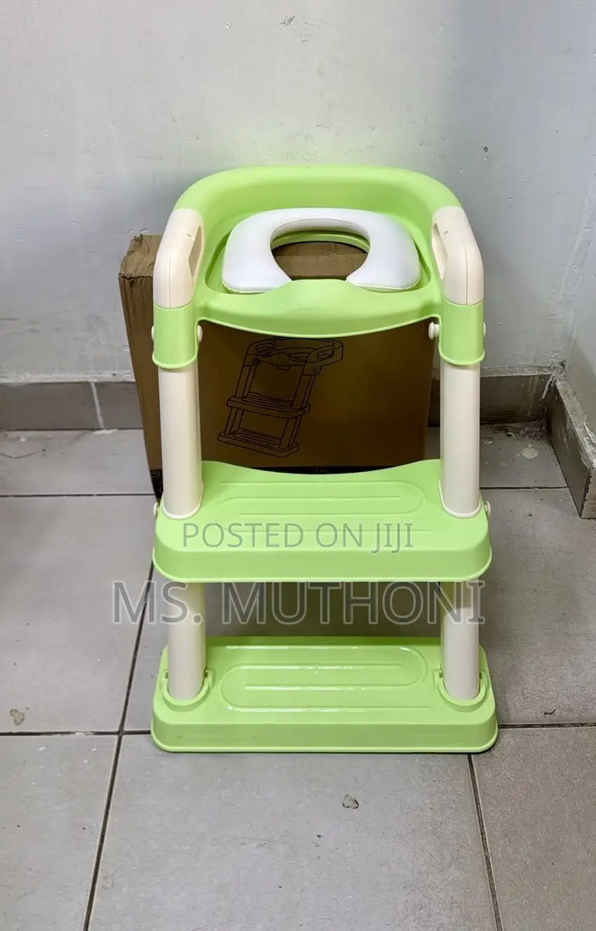 Easy-to-Climb Potty Trainer Foldable Ladder
