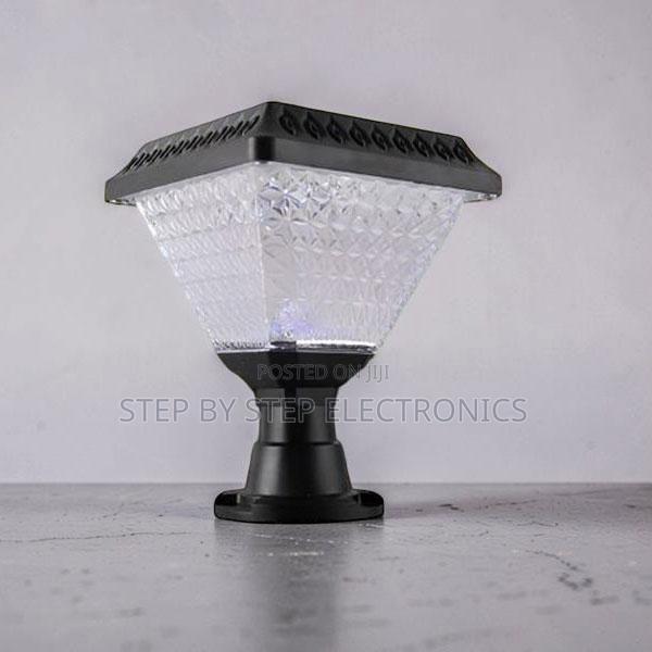 Sleek Outdoor Led Garden Light Main Gate Post Solar Light Lamp - main view