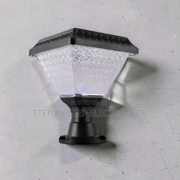 Robust Outdoor Led Garden Light Main Gate Post Solar Light Lamp