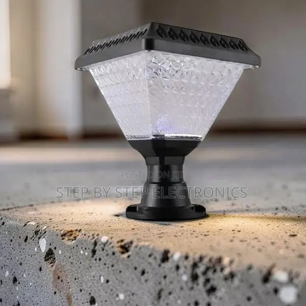 Premium-Grade Outdoor Led Garden Light Main Gate Post Solar Light Lamp