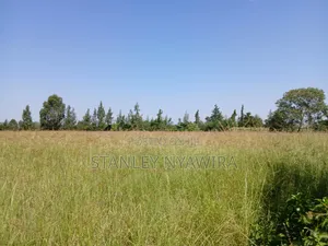 2 Acreas Behind Nanyuki Airstrip
