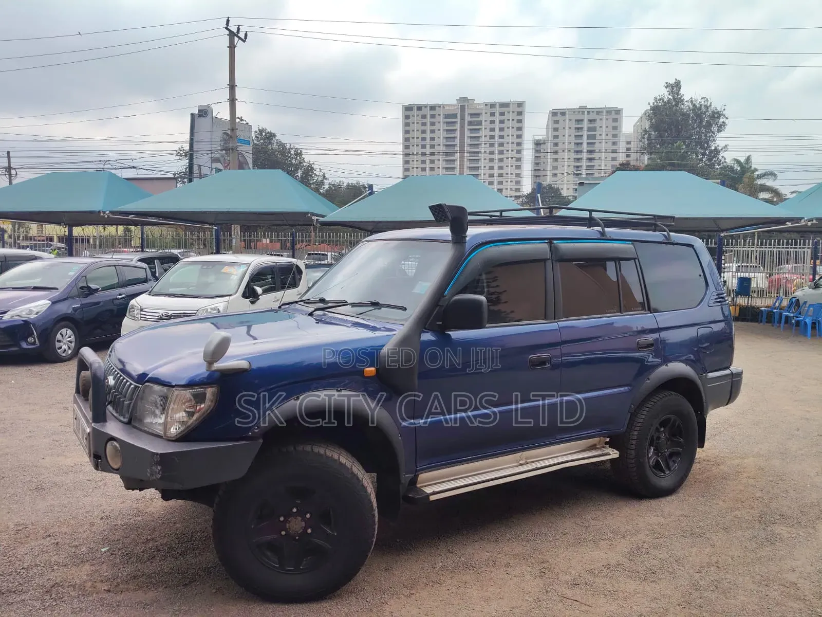 Toyota Land Cruiser Prado 2002 Blue