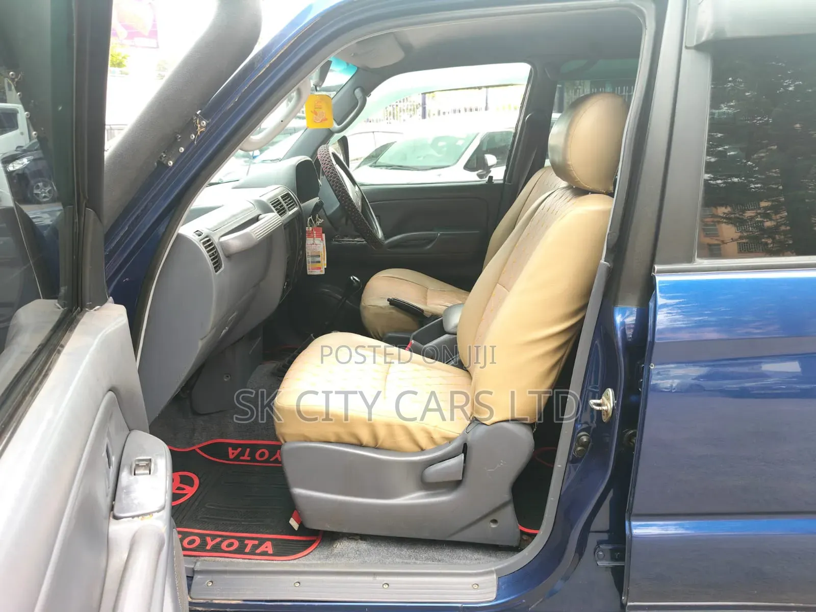 Toyota Land Cruiser Prado 2002 Blue