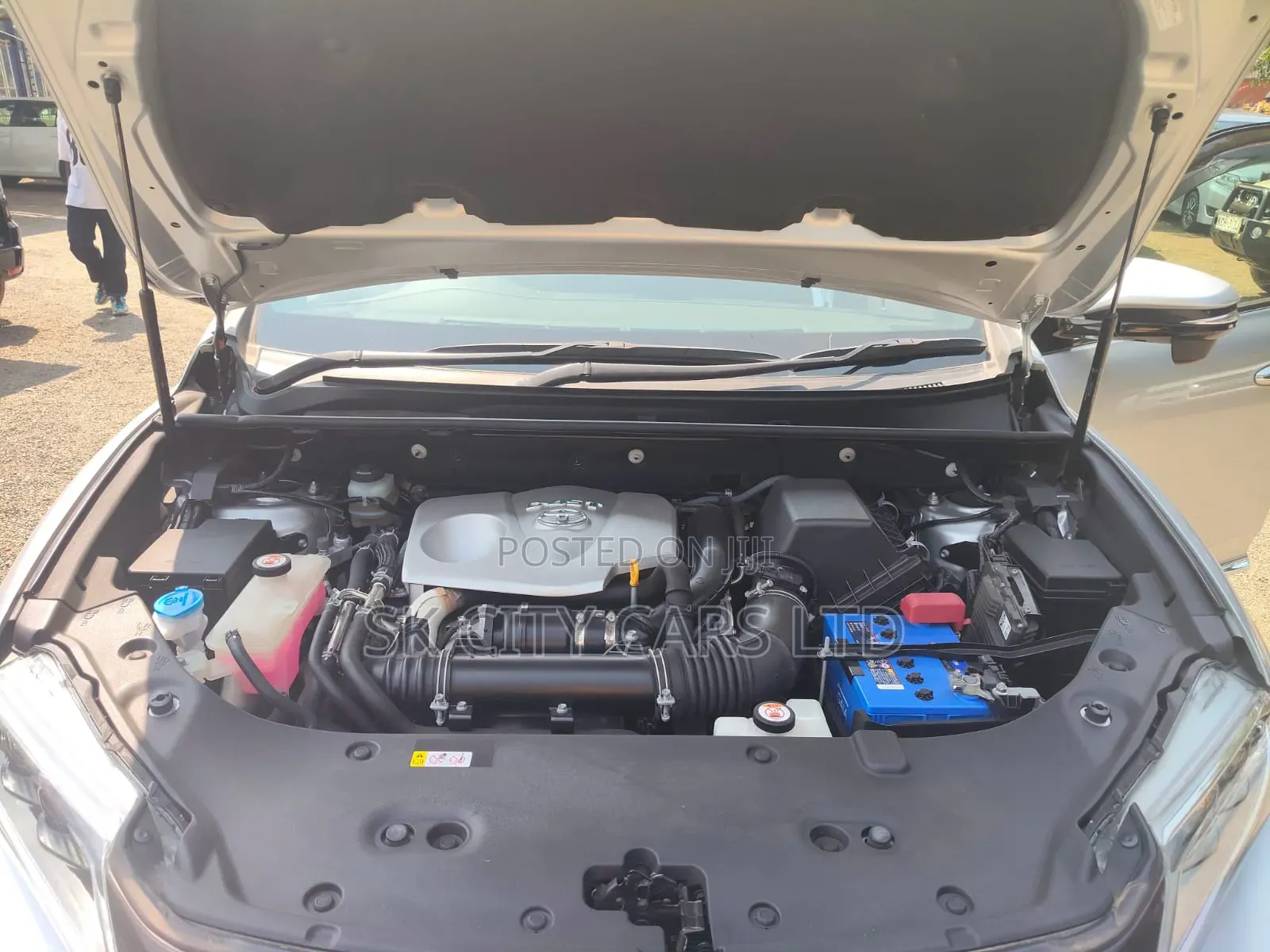 Toyota Harrier 2019 Silver