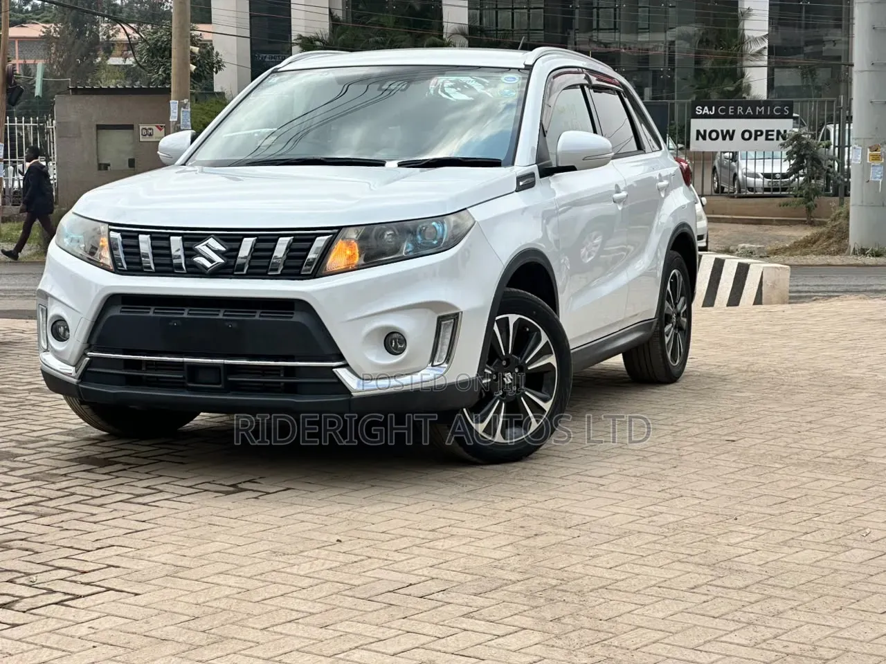 Suzuki Escudo 2019 White