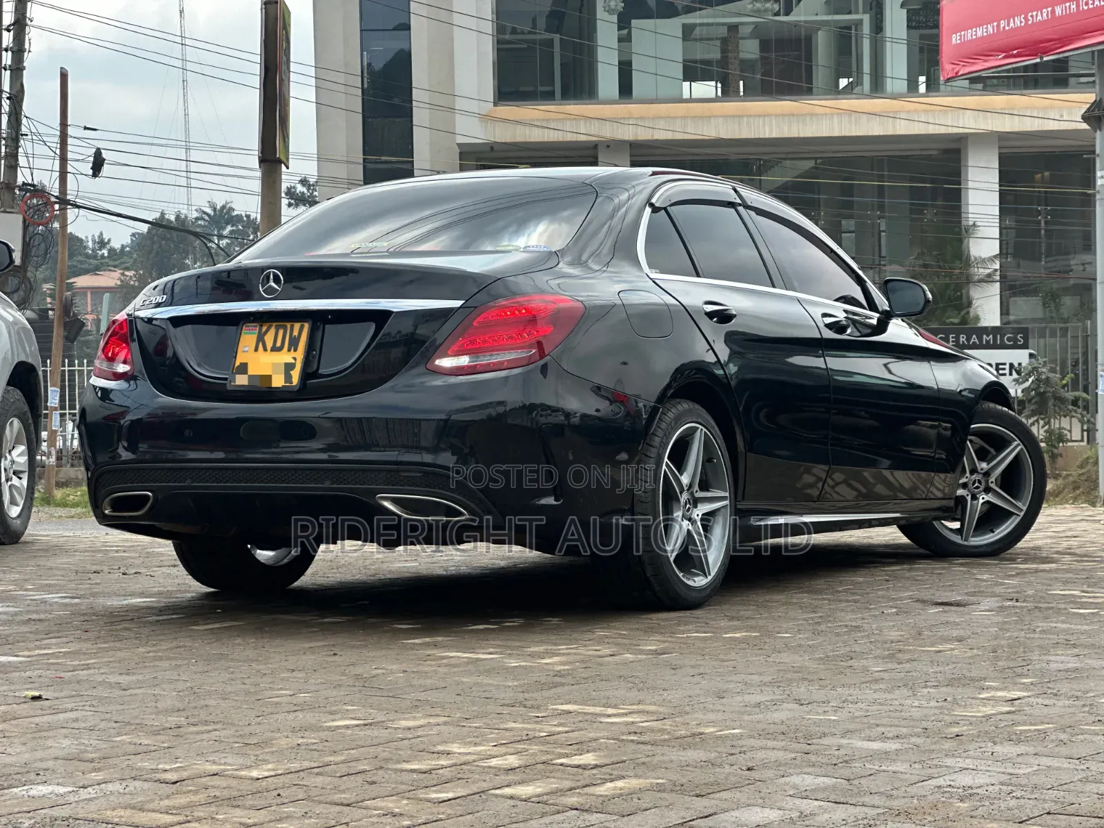 Mercedes-Benz C200 2018 Black