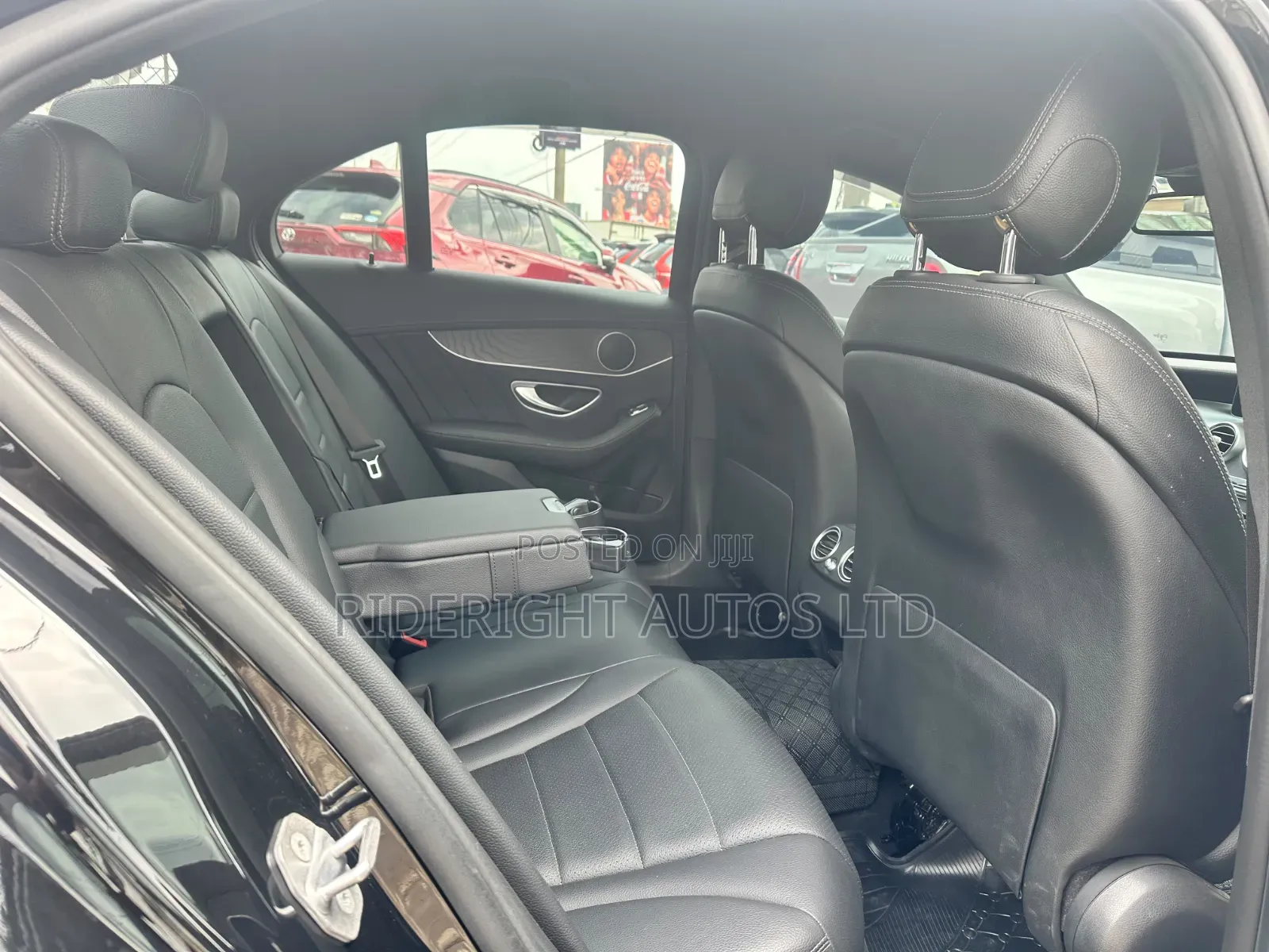 Mercedes-Benz C200 2018 Black