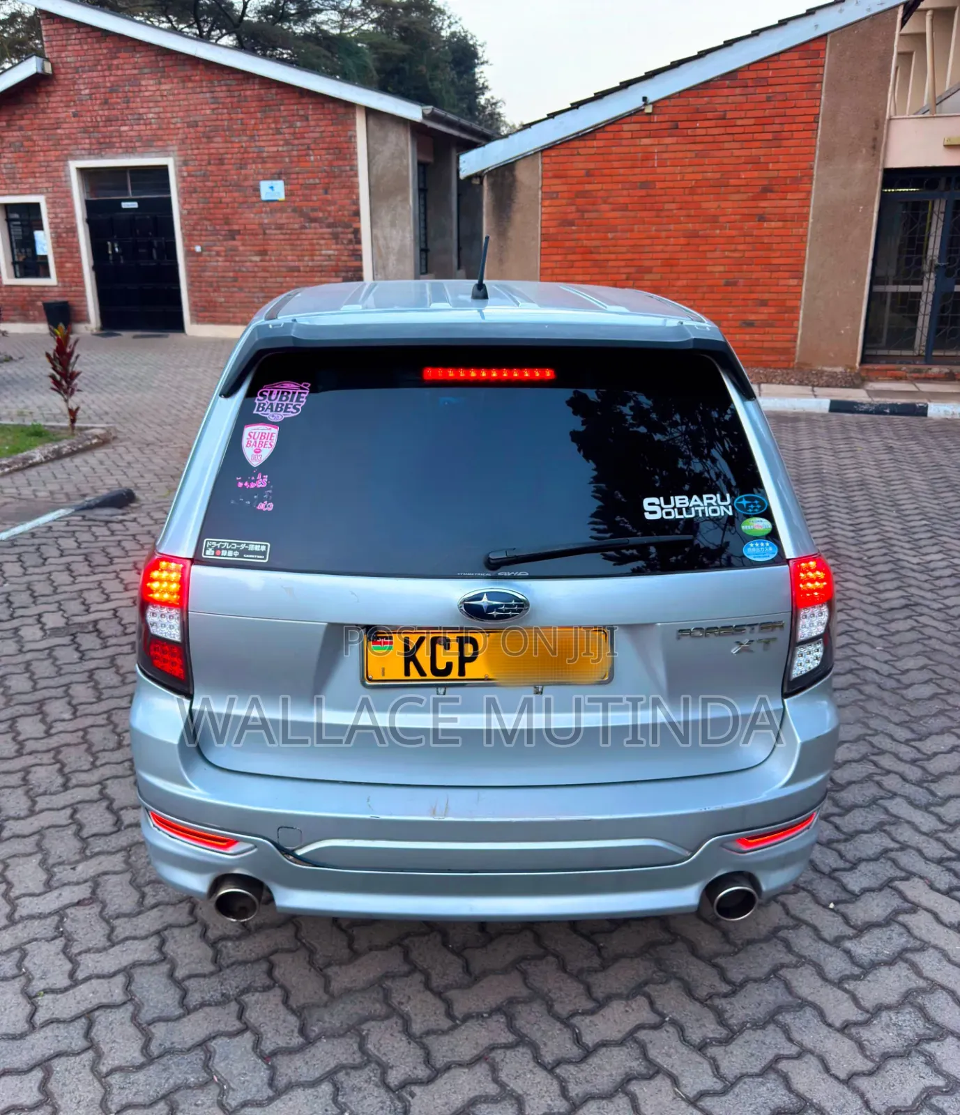 Subaru Forester 2011 Silver
