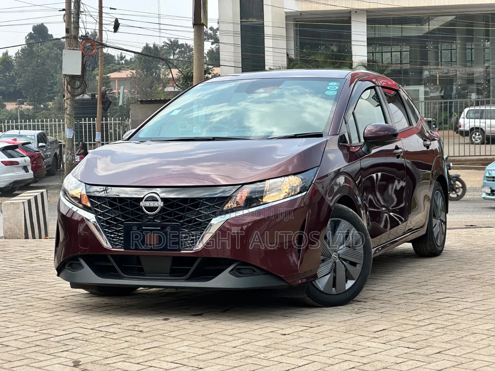 Nissan Note 1.2 Hybrid 2021 Maroon