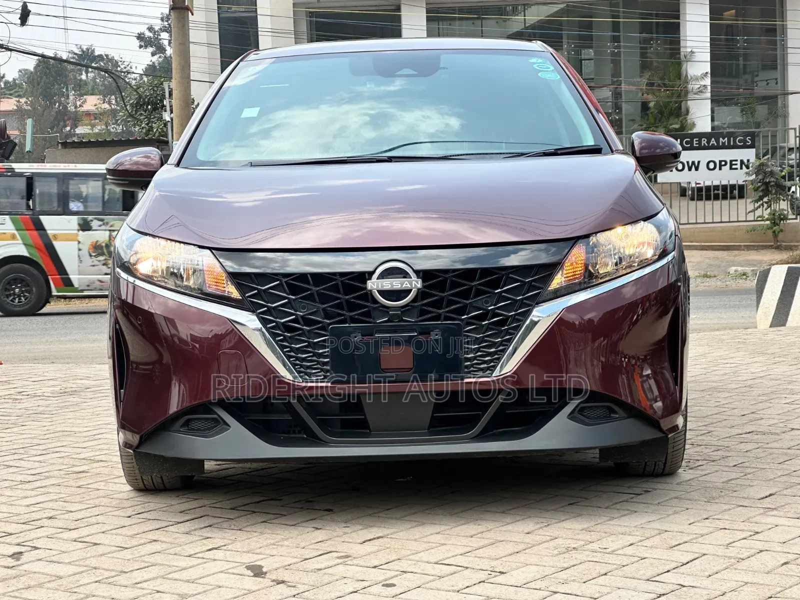 Nissan Note 1.2 Hybrid 2021 Maroon