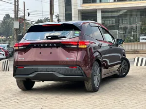 Nissan Note 1.2 Hybrid 2021 Maroon