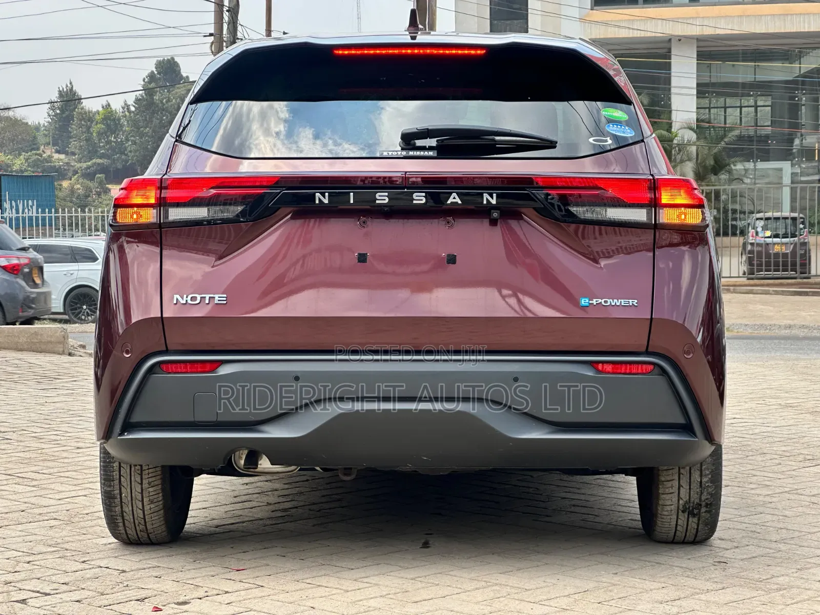 Nissan Note 1.2 Hybrid 2021 Maroon