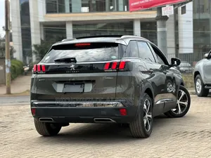 Peugeot 3008 2020 Gray