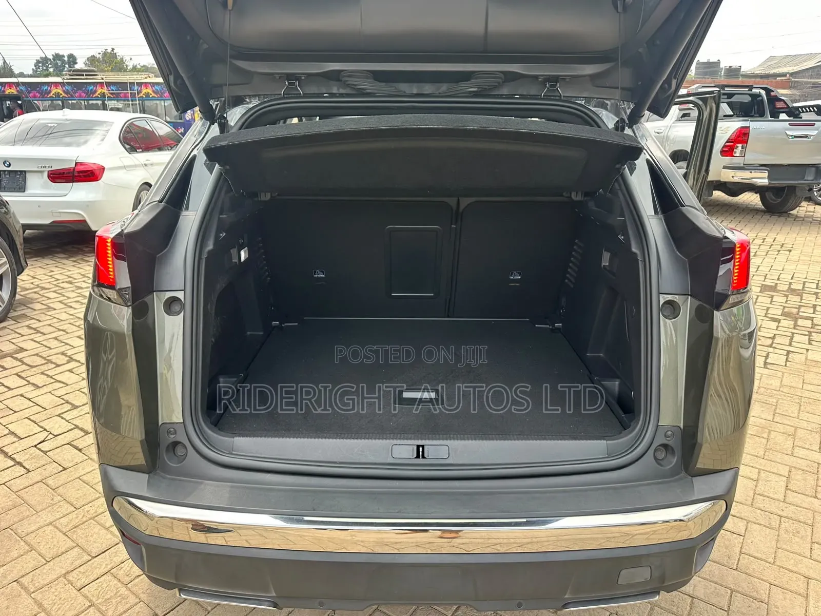Peugeot 3008 2020 Gray