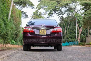 Toyota Premio 2015 Maroon