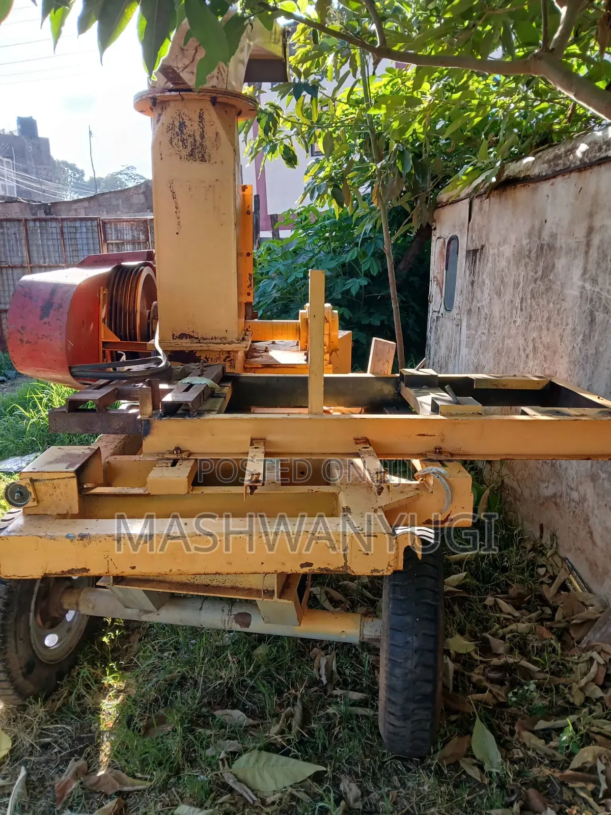 Wood Chipper and Shredder