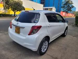 Toyota Vitz 2014 White
