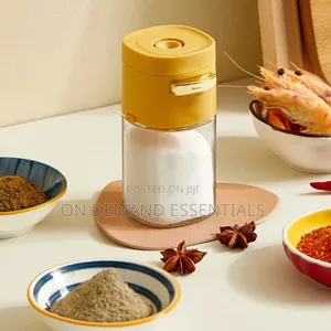 180ml Glass Quantitative Seasoning Jar