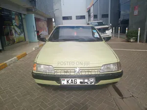 Peugeot 104 1996 Gold