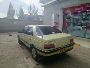 Peugeot 104 1996 Gold