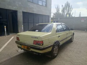 Peugeot 104 1996 Gold