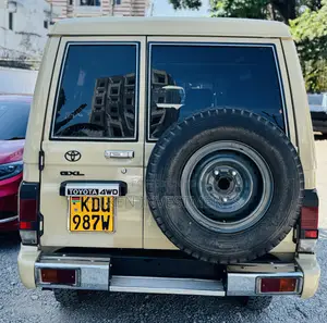 Toyota Land Cruiser 2019 Beige