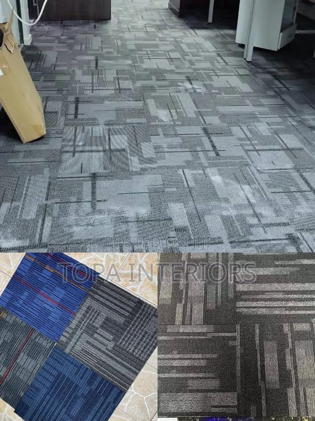 Modern Durable Floor Square Tile Carpets Covering the Whole Floor - main view