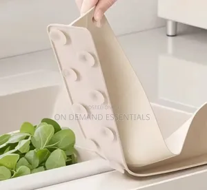 Kitchen Sink Splash Guard With Suction Cup